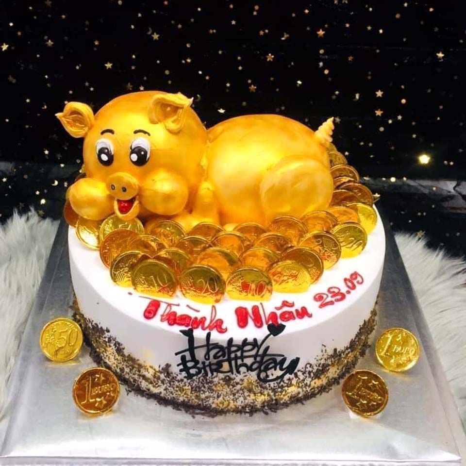 BTH3 - Bánh sinh nhật Heo Con Say Giấc sz18 cao 10cm