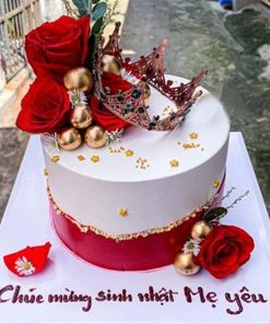 Bánh sinh nhật hoa hồng đỏ