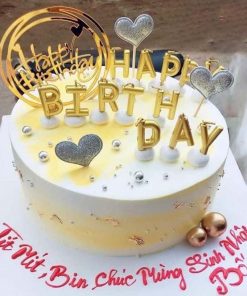 Bánh sinh nhật tone vàng trắng
