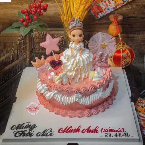 Bánh sinh nhật công chúa tặng bé gái