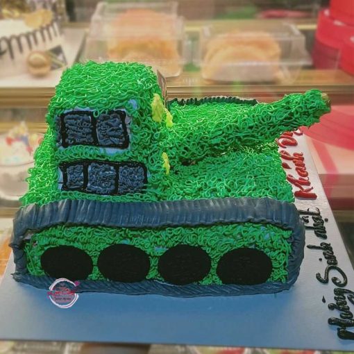 Bánh sinh nhật xe tăng
