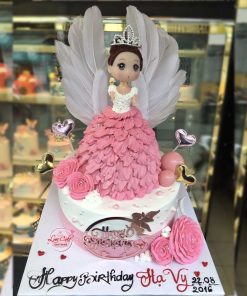Bánh sinh nhật công chúa màu hồng