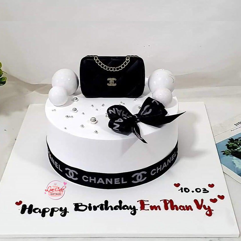 Bánh Kem Chanel Cho Nữ Sang Trọng Giao Tận Nơi HCM