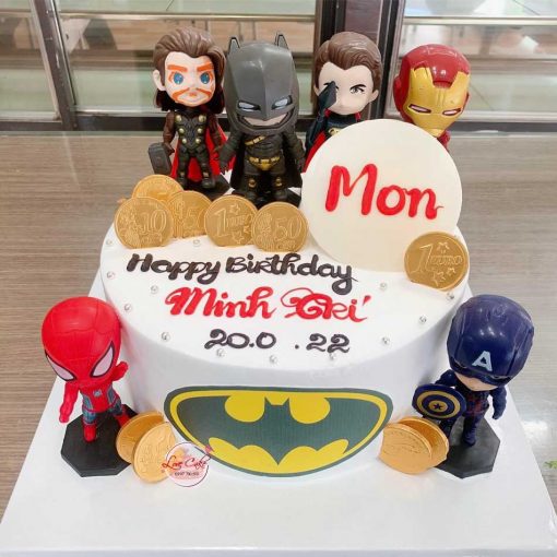 Bánh sinh nhật siêu anh hùng