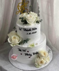 Hướng dẫn chi tiết cách đặt bánh cưới cho cô dâu chú rể