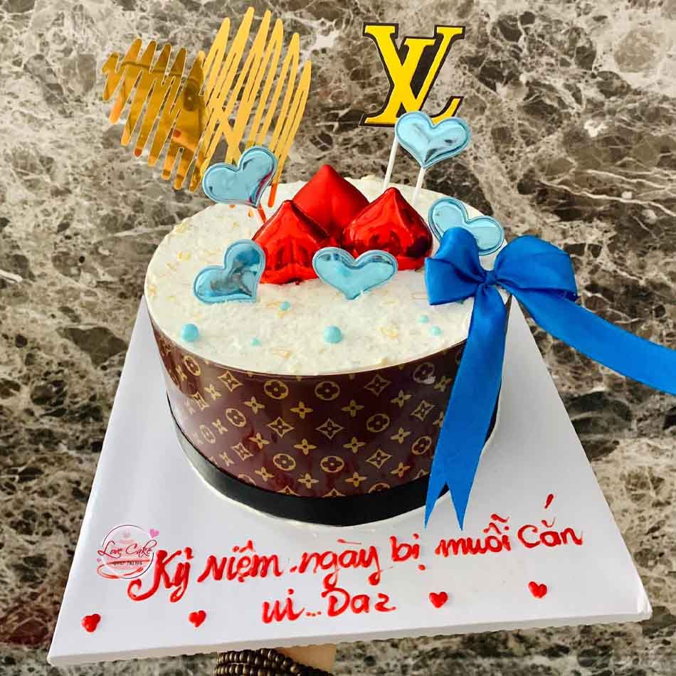 Bánh sinh nhật lv cho vợ