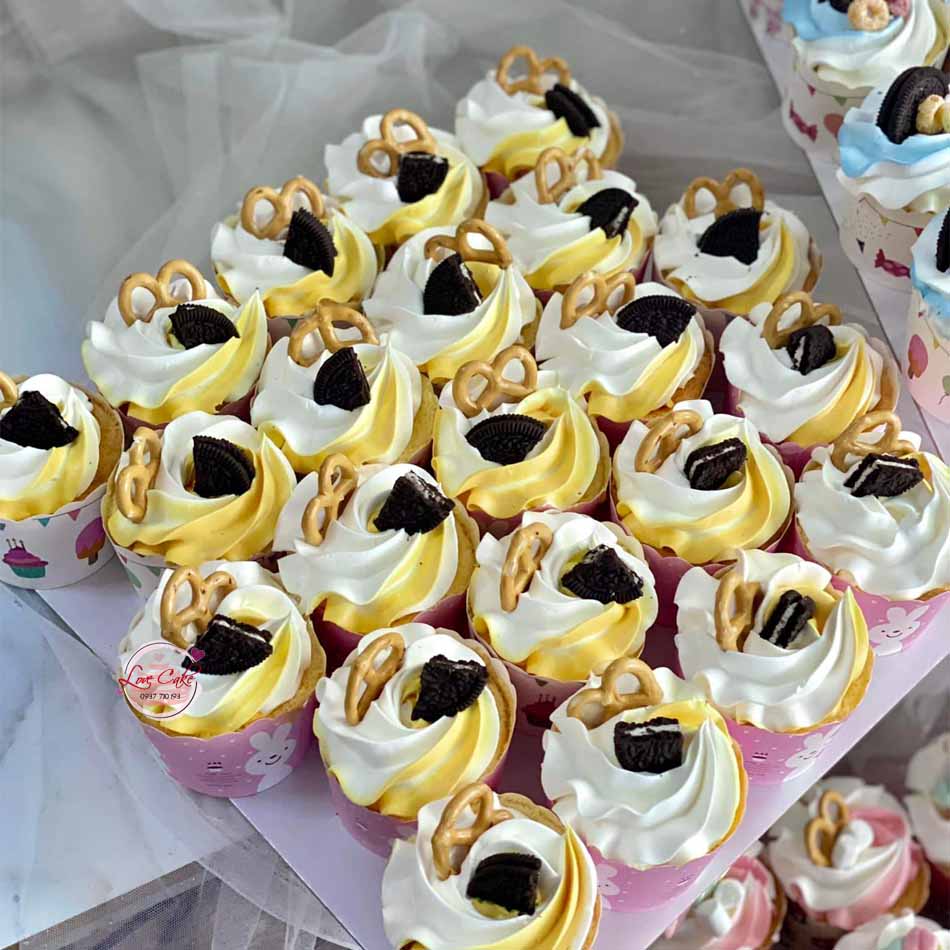 CC1 - Set cupcake (trang trí theo tông màu bánh sinh nhật)