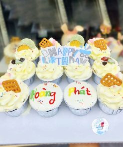 Bánh sinh nhật cupcake dành cho bé trai