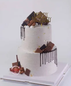 Bánh sinh nhật 2 tầng dơn giản cho nam