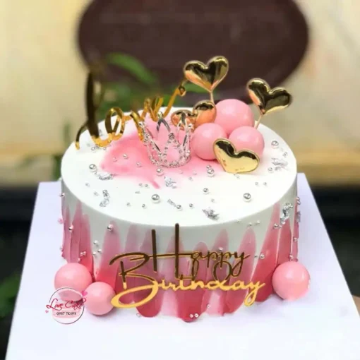 Bánh sinh nhật đơn giản màu hồng cho nữ