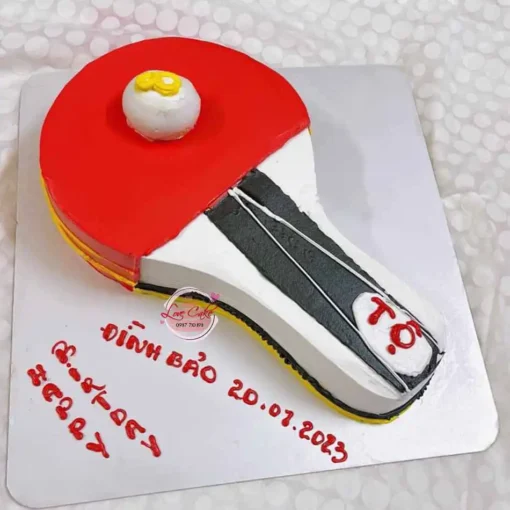 Bánh sinh nhật tạo hình cây vợt bóng bàn
